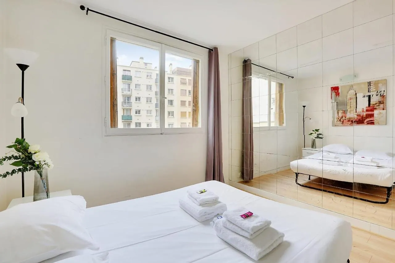 Cozy Apartment - Paris Porte De Versailles 0*,